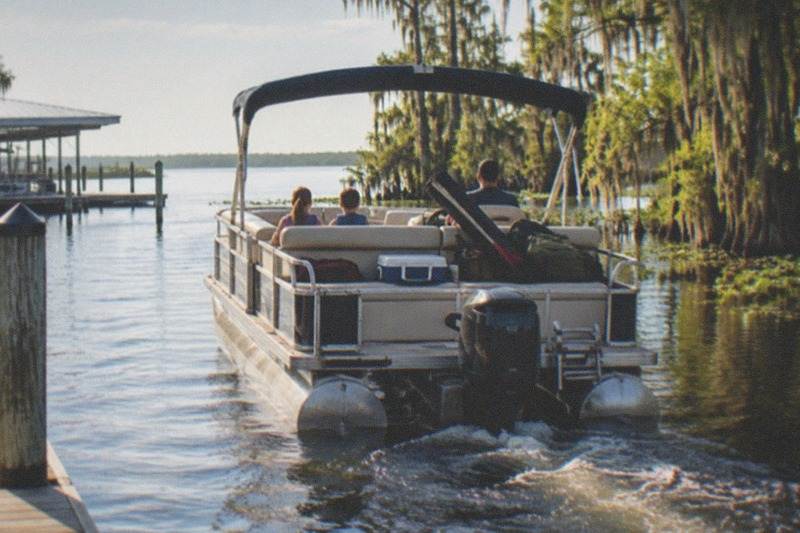 4-Hour Family Pontoon Charter