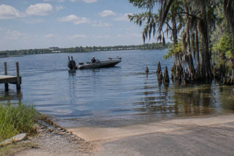 6-Hour Johns Lake Bass Charter